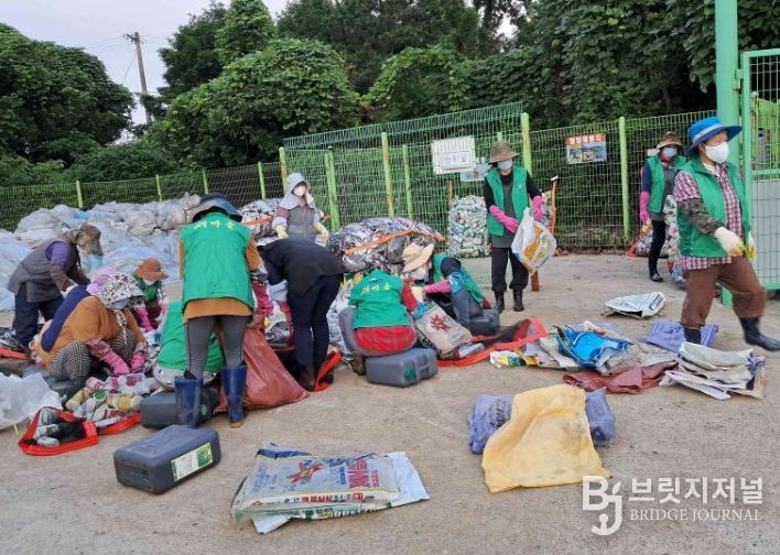 영농폐기물 폐농약용기류 수거