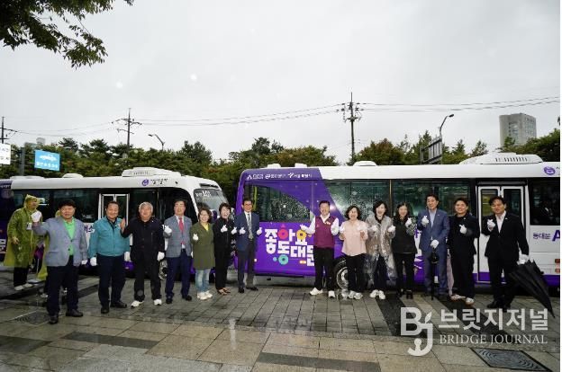 2025 동대문구 자율주행버스 개통식 기념촬영