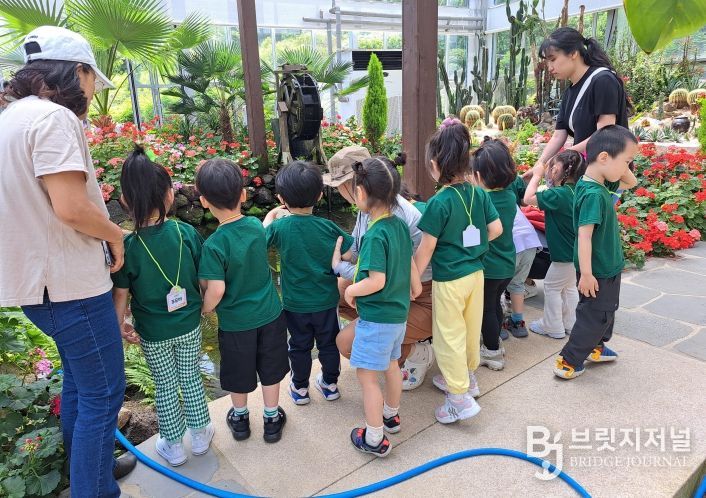 강화군, 바다와 산을 한눈에… 가을 힐링 여행지 ‘석모도 수목원’ 주목