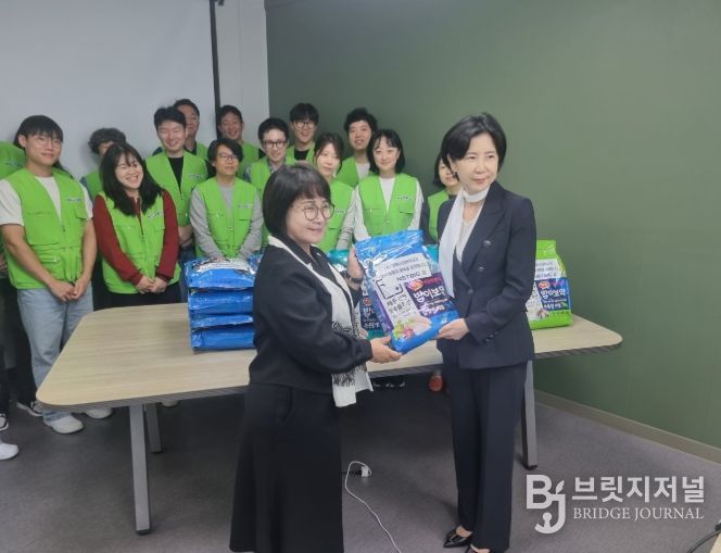 연수구 자원봉사센터 반려견과 함께하는 착한 플로깅, 사료 100㎏ 기부