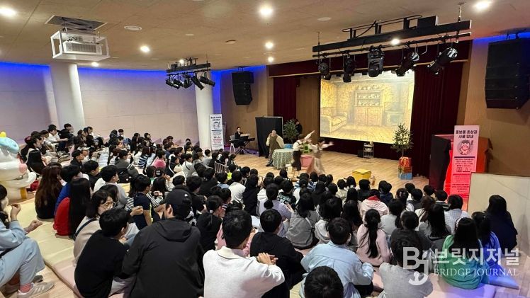 한형석 자유아동극장 <헨젤과 그레텔> 공연 성료