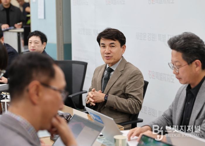 기자 간담회
