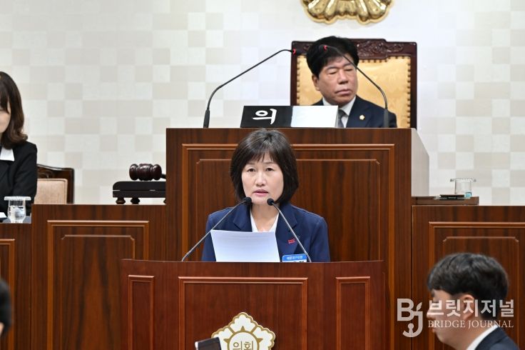 5분 자유발언 중인 해운대구의회 최은영 의원