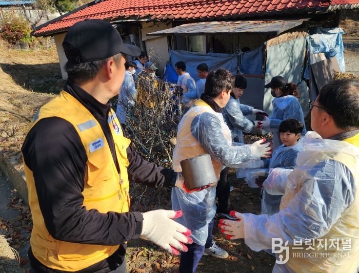 횡성군태기적십자봉사회, 난방취약계층 위한 연탄 나눔 봉사