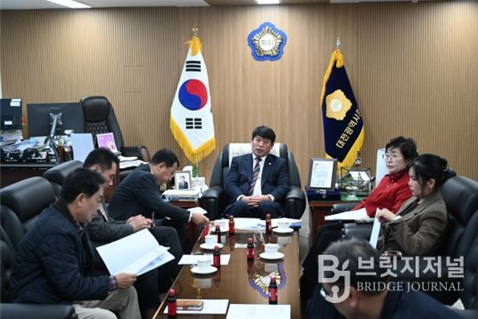 대전 중구의회(의장 오은규)는 오는 19일 제270회 제2차 정례회를 대비하여 전체의원간담회를 가졌다.