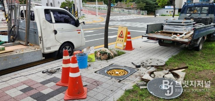 동구 일산해수욕장 일대에 설치한 추락방지용 맨홀