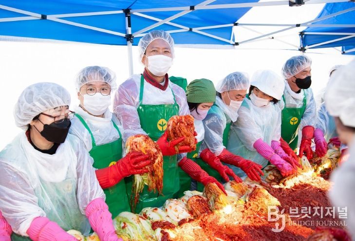 구미시, 새마을가족과 함께 '사랑의 김장나누기' 로 온기 전해
