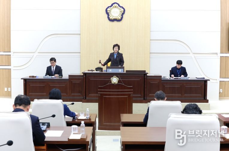 제260회 임시회 제1차 본회의(오관영의장)