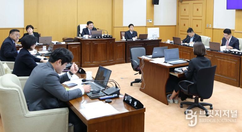 산업건설위원회