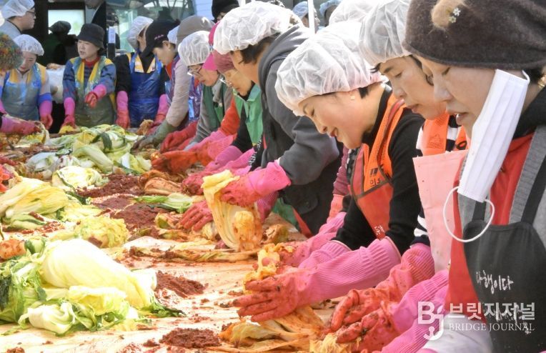 자원봉사센터, 동절기 사랑의 김장나눔으로 이웃사랑 실천