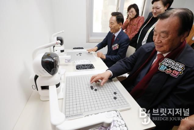 압구정경로당 개소식