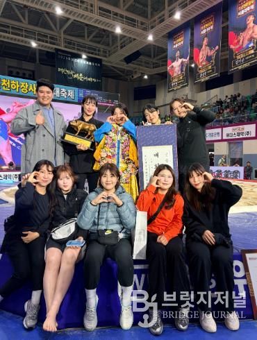 괴산군청 여자씨름단, 의성천하장사씨름대회서 매화급 우승 쾌거