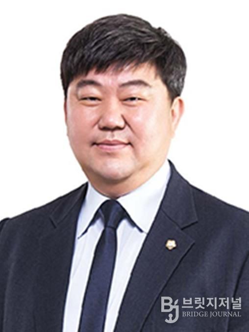 부산광역시의회 전원석 의원, “부산시, 뱀장어 인공종자 사업 자격없는 업체에 맡기나?”