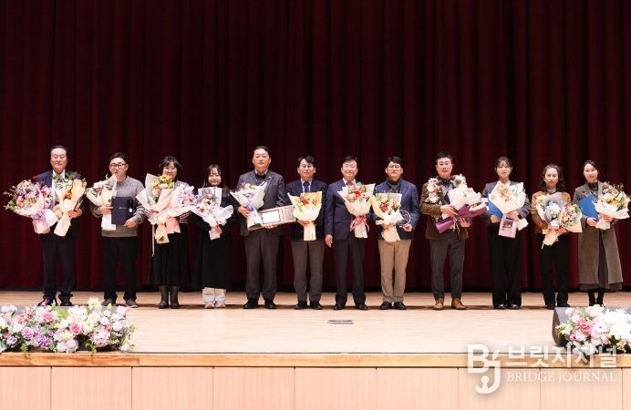 ‘2025년 자랑스러운 기업인’ 선정