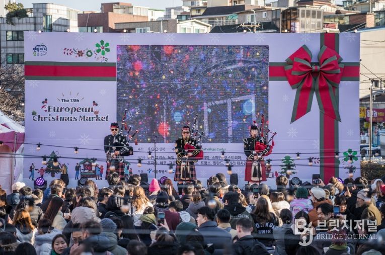 2024년 제13회 유러피언 크리스마스 마켓 축제 당시의 모습