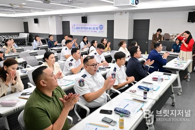 몽골경찰청 관계자들 아동학대 예방·홍보 국제교류