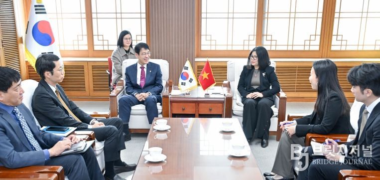 주부산베트남총영사, 대구시장 권한대행 예방