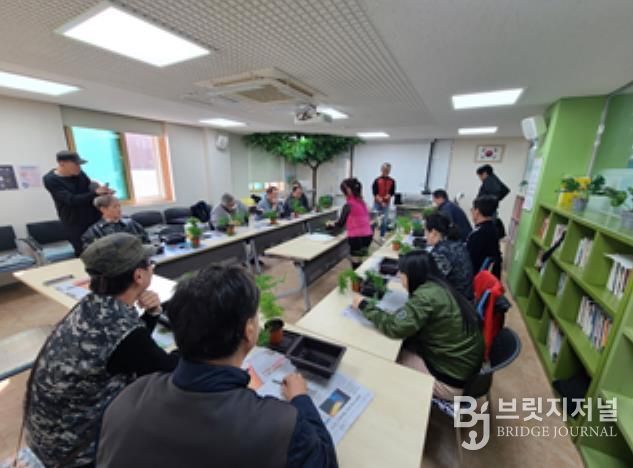 서울강북지역자활센터 디딤돌사업단의 프로그램이 진행되고 있다