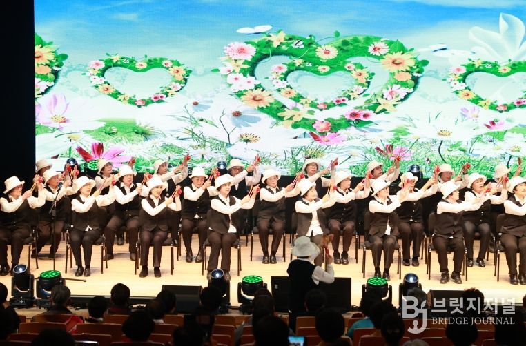 복지관 작품발표회 성황리 마무리