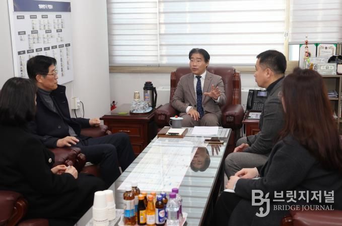 고양특례시의회 김운남 의장, 국기원과 태권도 문화 확산 및 체육 협력 방안 논의