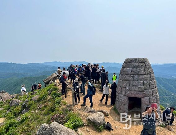 강원 20대 명산 주말의 산타를 찾아라 등반행사