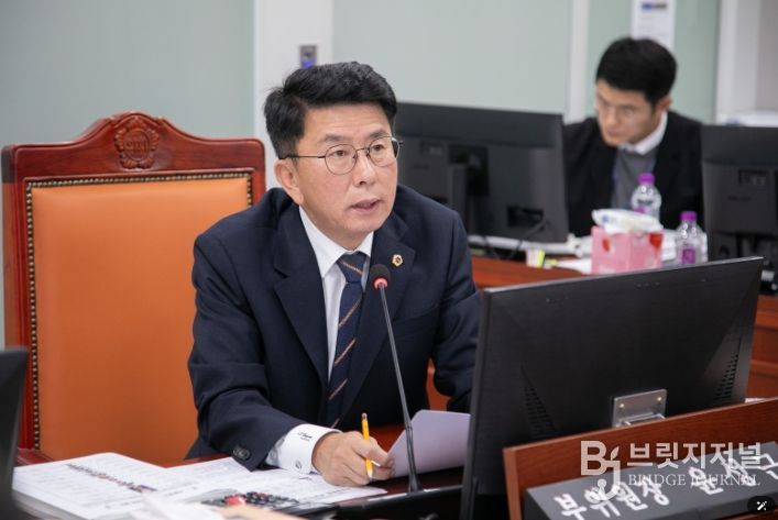 경기도의회 윤성근 의원