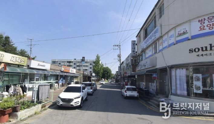 고암로 일대 상점가 사진