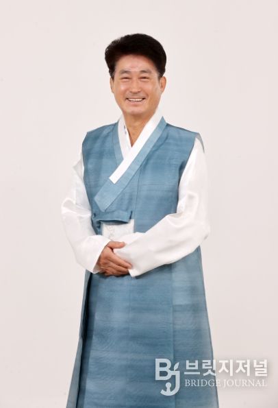 이양섭 충청북도의회 의장