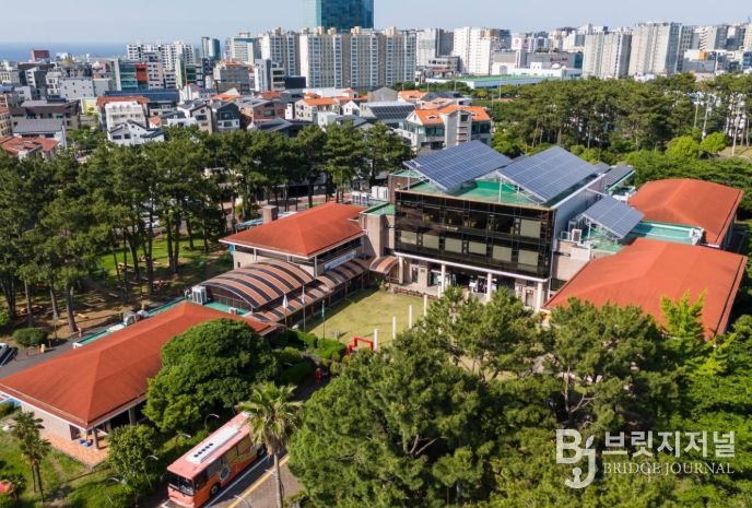 제주시 탐라도서관