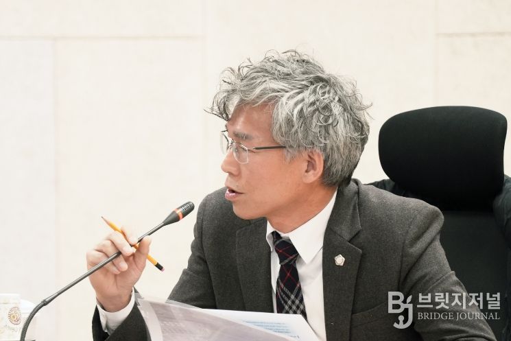 제물포구 의원 정수 ‘반토막’ 위기, 2010년 창원 통합 모델이 해법