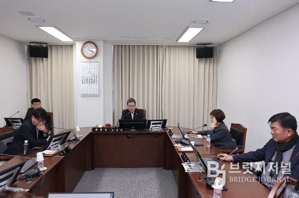 의회운영위원회