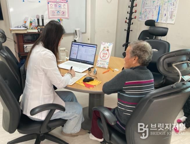 울진군, 치매 조기 발견 위한 무료 검진 강화