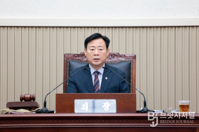 구리시의회 신동화 의장 GTX-B 정차 및 대광법 개정 촉구 결의안 채택