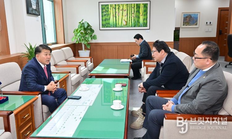 울산광역시의회, 교육청 조례 용어 개정 갈등 중재