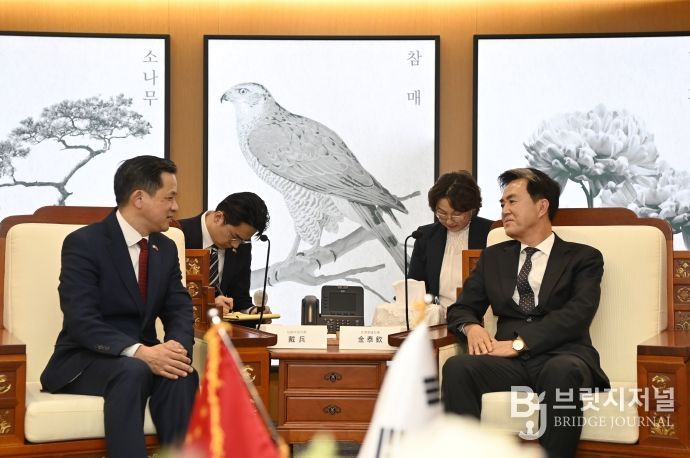 김태흠 지사, 다이빙 주한 중국대사 접견