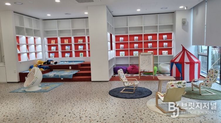 책으로 돌보고 문화로 키운다, 작은도서관 돌봄 시작