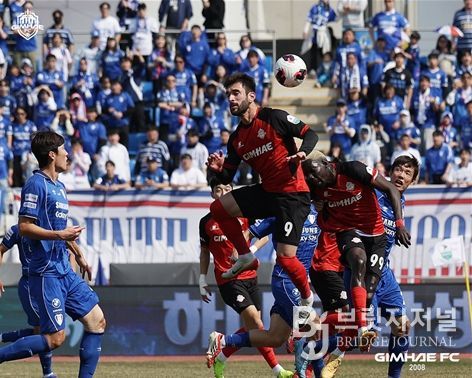 김해FC 4라운드 경기 사진