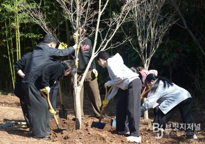 제81회 식목일 기념 ‘GO! 청년 미래 숲’ 나무심기 행사