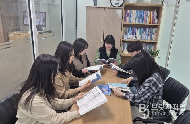 성북구, 복지서비스 업무매뉴얼 발간…현장 중심 행정 체계화