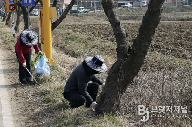 홍성군농촌지도자회, 환경 정화로 저탄소 실천
