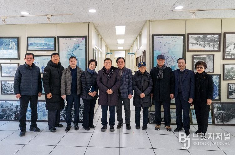 광진구 보훈회관 리모델링 공사 완료 현장을 방문한 모습