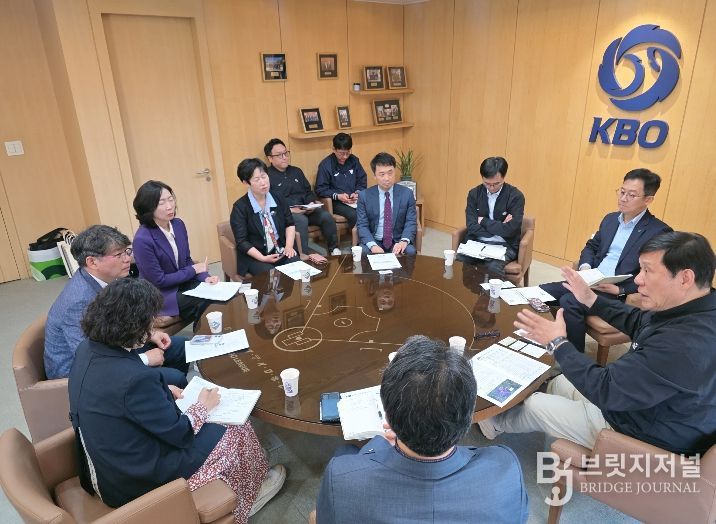충북도, ‘KBO 방문’ 퓨처스리그 2군 창단 본격 행보