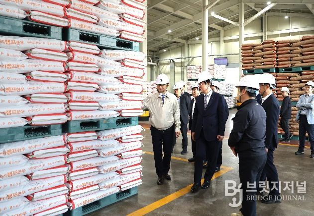 농협 사료공장 현장 방문